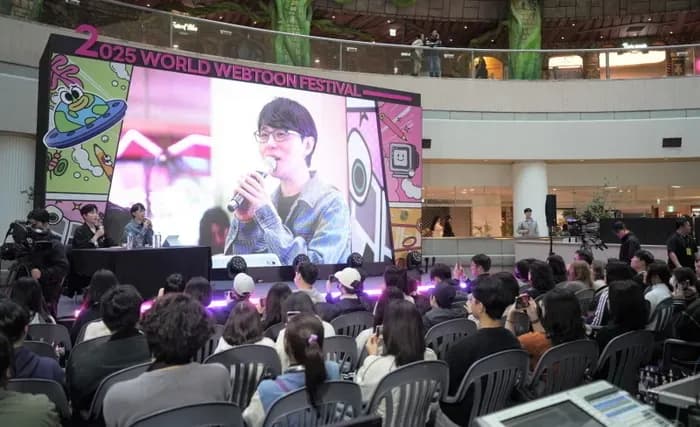 Всемирный фестиваль вебтунов посетило более 200 000 участников