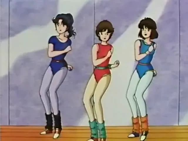 Стильная Лала: Огни приморского города screenshot 1